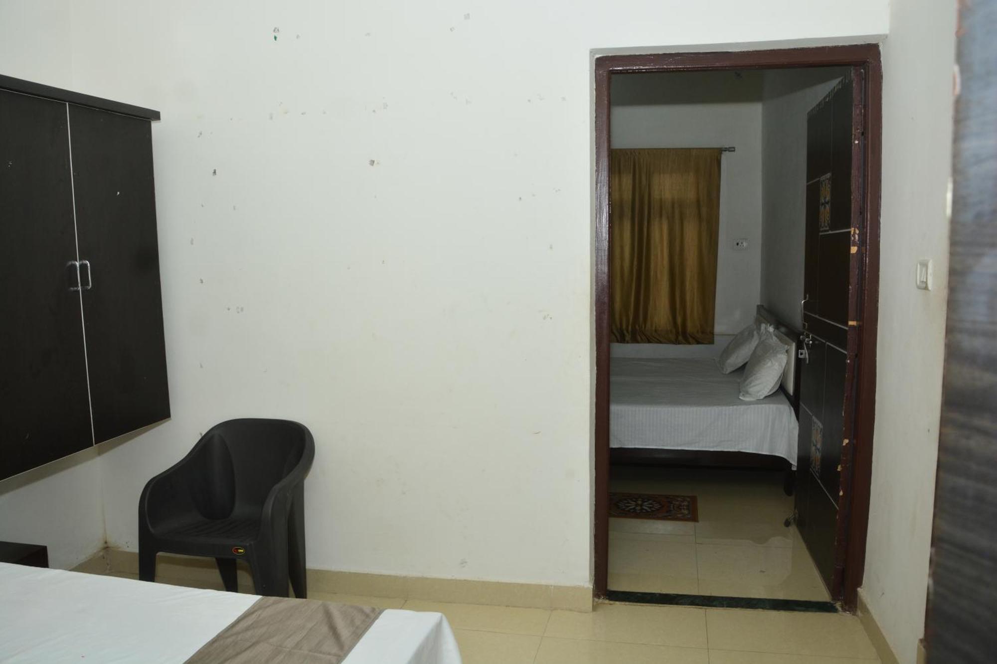 Hotel Chandrasha Villa Ayodhya Dham Ram Mandir 600 Meter מראה חיצוני תמונה
