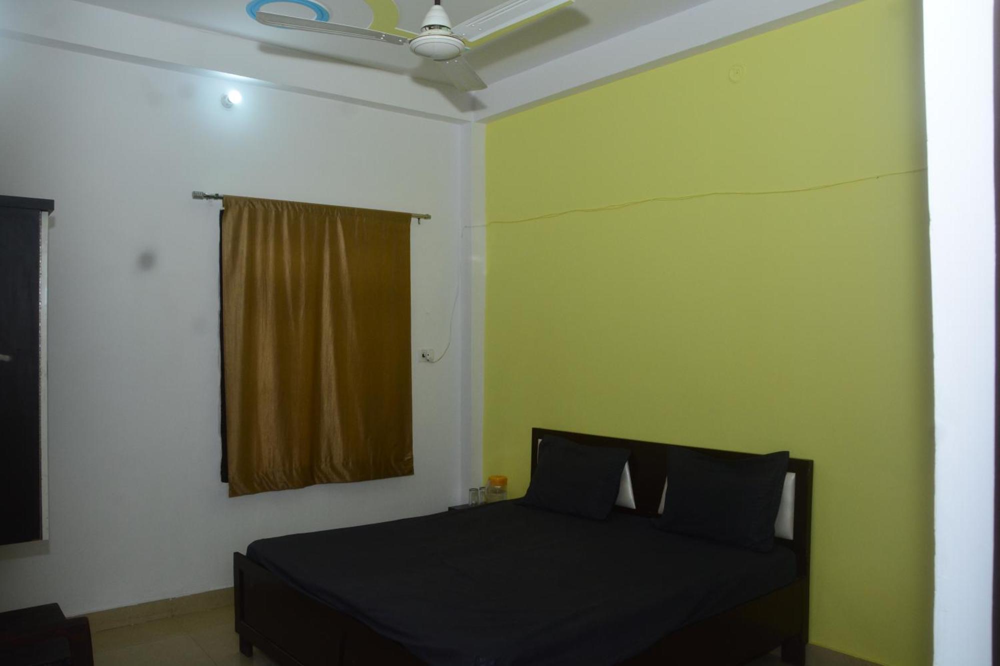Hotel Chandrasha Villa Ayodhya Dham Ram Mandir 600 Meter מראה חיצוני תמונה