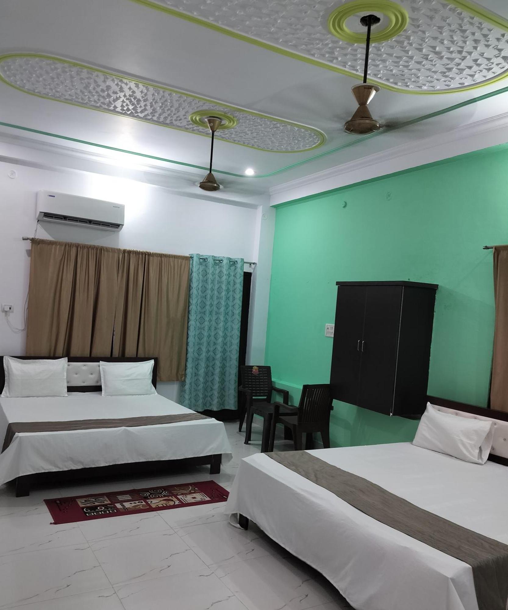 Hotel Chandrasha Villa Ayodhya Dham Ram Mandir 600 Meter מראה חיצוני תמונה