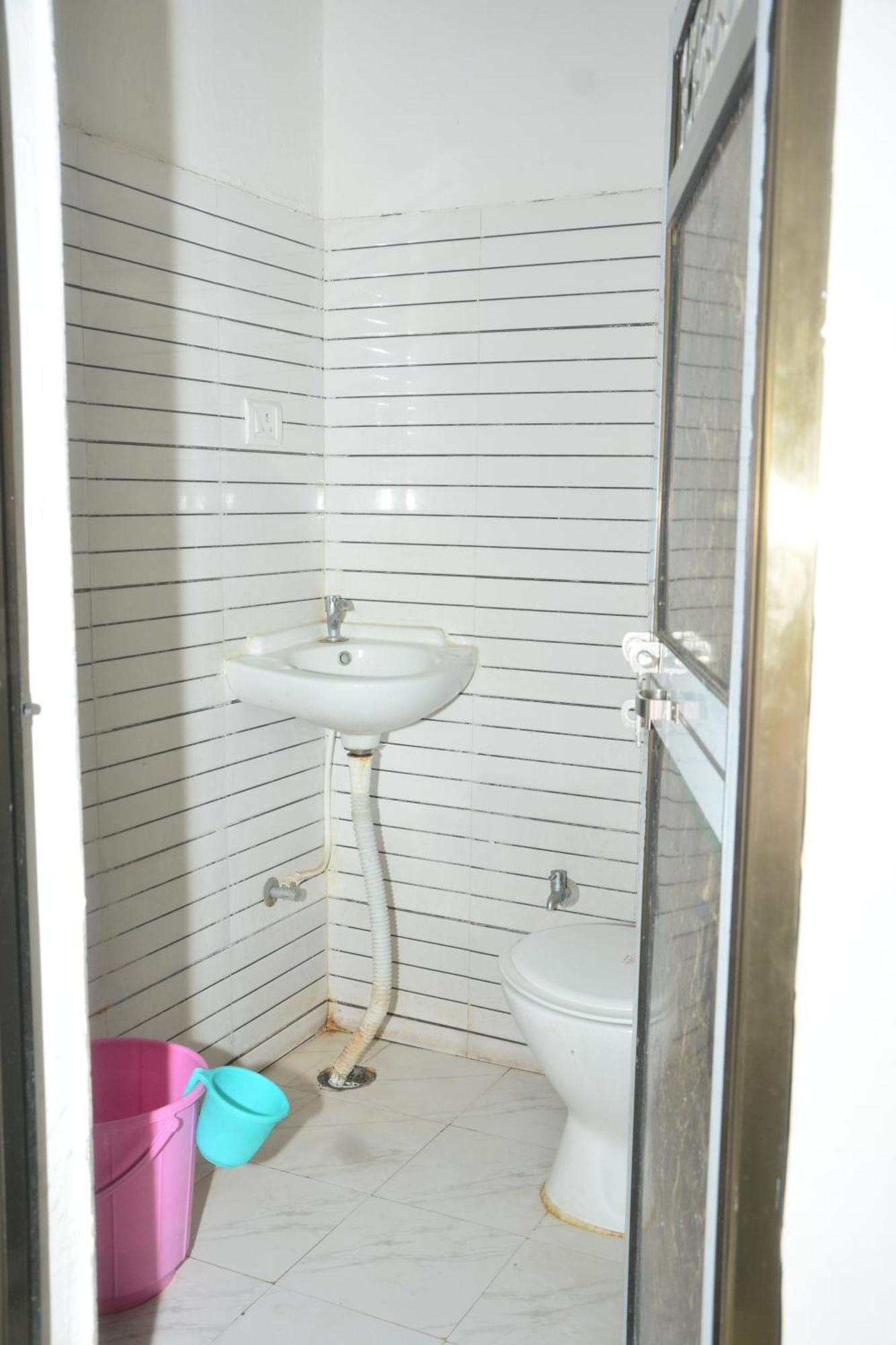 Hotel Chandrasha Villa Ayodhya Dham Ram Mandir 600 Meter מראה חיצוני תמונה